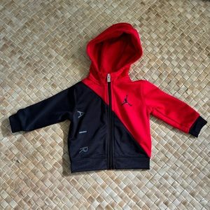 Nike Jordan therma-fit black/red hooded zip up size 3-6 months